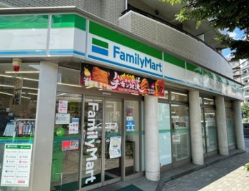 ファミリーマート 恵比寿二丁目店の画像1