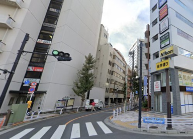 光学通りの画像1