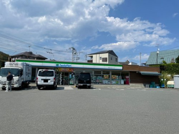 ファミリーマート昭島田中町団地入口店の画像1