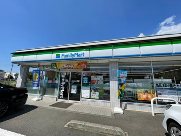 ファミリーマート昭島中神町新畑店の画像1