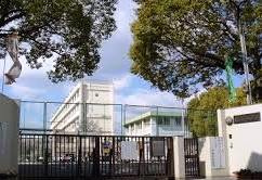 戸坂中学校の画像1