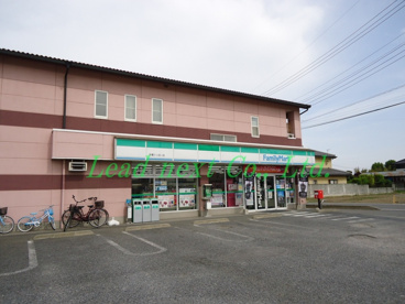 ファミリーマート　前橋うつぼい店の画像1