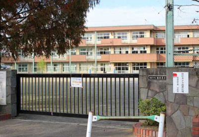 西東京市立東伏見小学校の画像1
