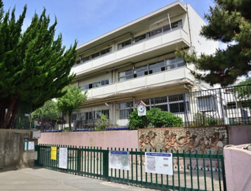 西東京市立谷戸第二小学校の画像1