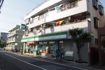ファミリーマート 南行徳一丁目店の画像1