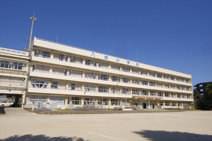 船橋市立八栄小学校の画像1