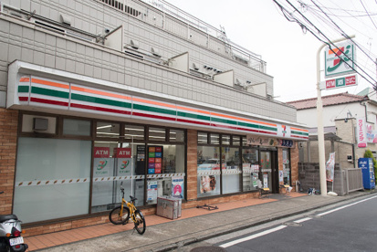 セブンイレブン 横浜六角橋店の画像1