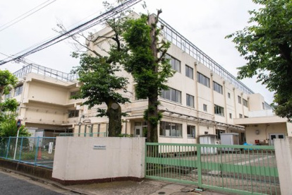 世田谷区立旭小学校の画像1
