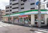 ファミリーマート 目白南店