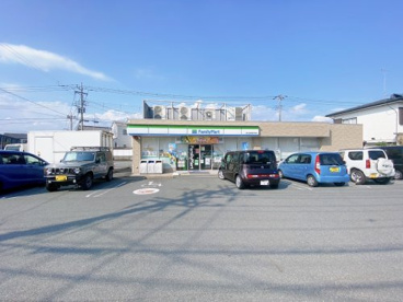 ファミリーマート富士宮神田川町店の画像1