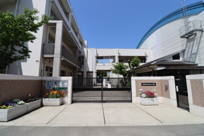 尼崎市立金楽寺小学校の画像2
