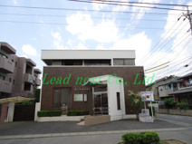 由上小児科医院