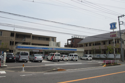 ローソン 市川塩焼五丁目店の画像1