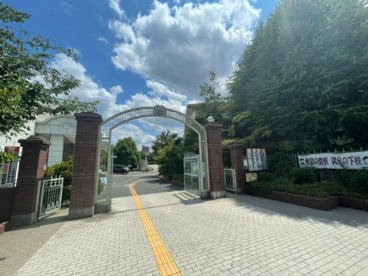 さいたま市立岸中学校の画像1