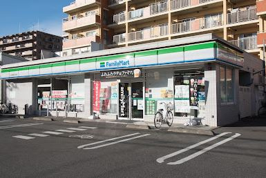 ファミリーマート 小平天神町四丁目店の画像1