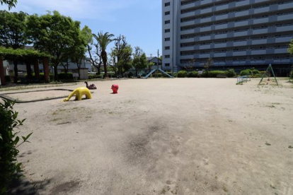 常光寺団地子ども広場の画像1