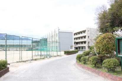 三和中学校の画像3