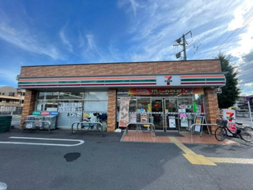セブンイレブン小作駅西口店の画像1