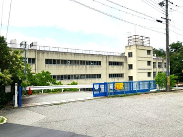 宝塚市立中山台小学校の画像1