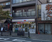 デイリーヤマザキ 東山三条店