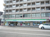 ファミリーマート丸太町猪熊店