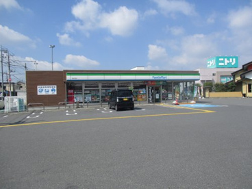 ファミリーマート 熊谷石原店の画像1