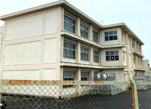 富士市立鷹岡中学校の画像