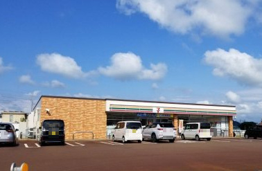 セブンイレブン 上越下門前南店の画像1