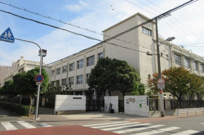 新森小路小学校の画像1