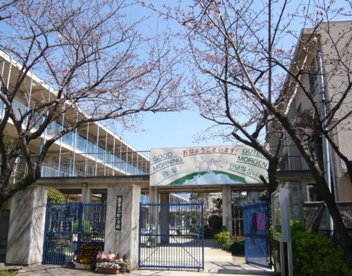 西宮市立 小松小学校の画像1