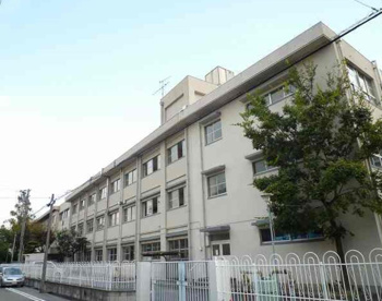 西宮市立　上甲子園中学校の画像1