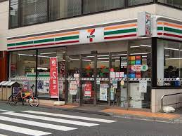 セブンイレブン 新宿筑土八幡町店の画像1