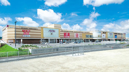 イオン南風原店