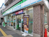 ファミリーマート 上中里三丁目店