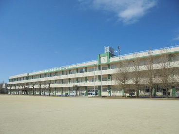 船橋市立飯山満小学校の画像1