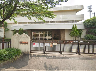 横浜市立緑園西小学校の画像1