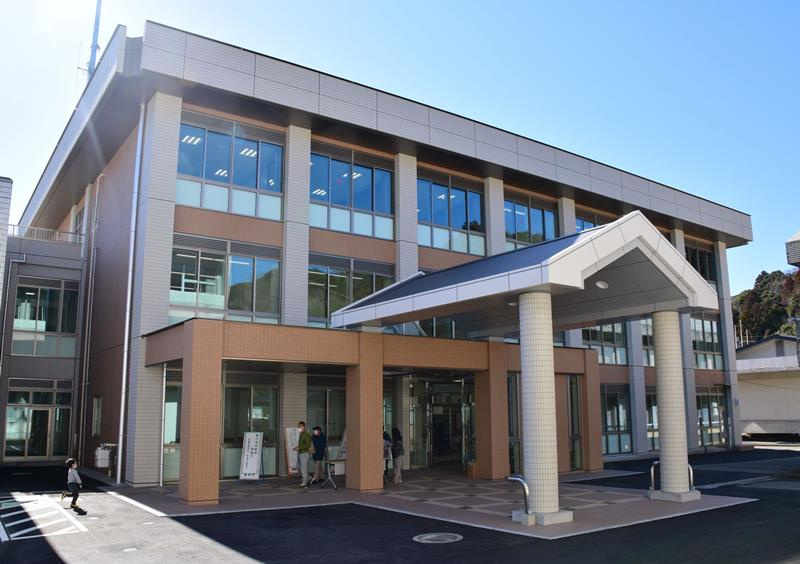 長南町役場の画像