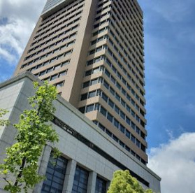 東大阪市役所の画像1