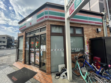 セブンイレブン 大阪港晴３丁目店の画像1