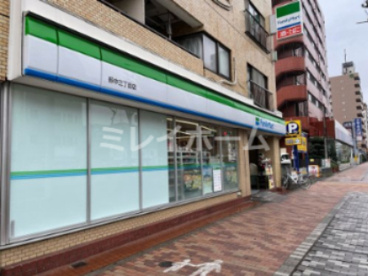 ファミリーマート萩中三丁目店の画像2