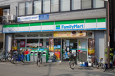 ファミリーマート 梅香三丁目店