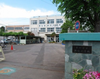 草加市立瀬崎小学校の画像1