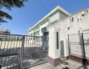 豊中市立螢池小学校の画像1