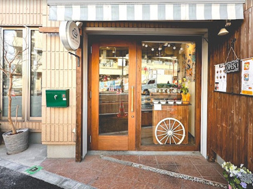 Simply Best Thai Cafe(シムプリイ ベスト タイ カフェ)の画像1