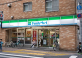 ファミリーマート 桜台駅前店