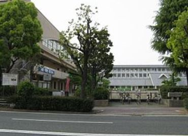 伊丹市立 伊丹小学校の画像1
