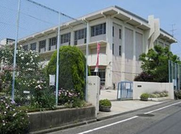伊丹市立 鈴原小学校の画像1