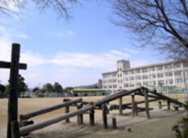 川西市立 川西小学校の画像1