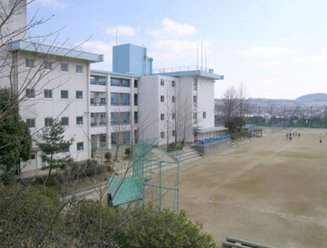 川西市立多田中学校の画像1