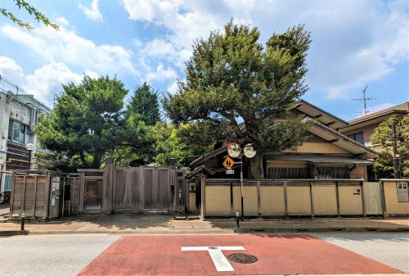 旧安田楠雄邸庭園の画像1